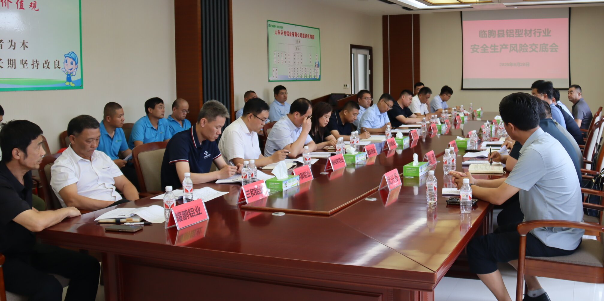 8e9dff2838d7a29c812f8578a672b43